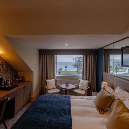 Brisbane House Hotel Largs Exterior photo